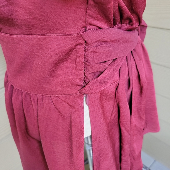 Express Sexy Blouse - Picture 5 of 9